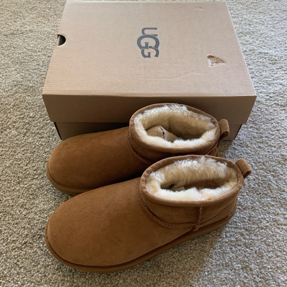 Ugg Classic Ultra Mini